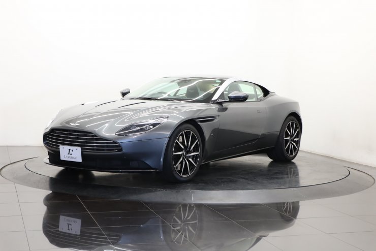 アストンマーティン DB11 ローンチエディション 世界限定1000台