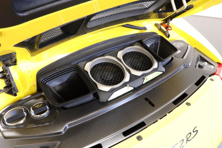 ポルシェ 911(Type991) GT2 RS ヴァイザッハPKG PDK クロノPKG LED