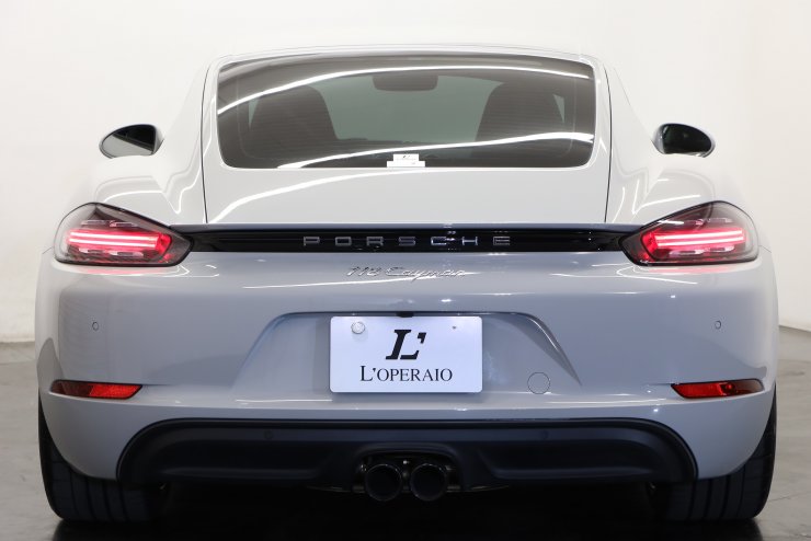 ポルシェ 718 ケイマン 6MT 1オーナー 左ハンドル スペシャル