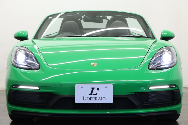 ポルシェ 718 ボクスター GTS4.0 6MT 有償カラー 純正20インチアルミ