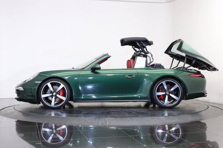 ポルシェ 911(Type991) タルガ4S PDK スポーツクロノPKG スポーツ