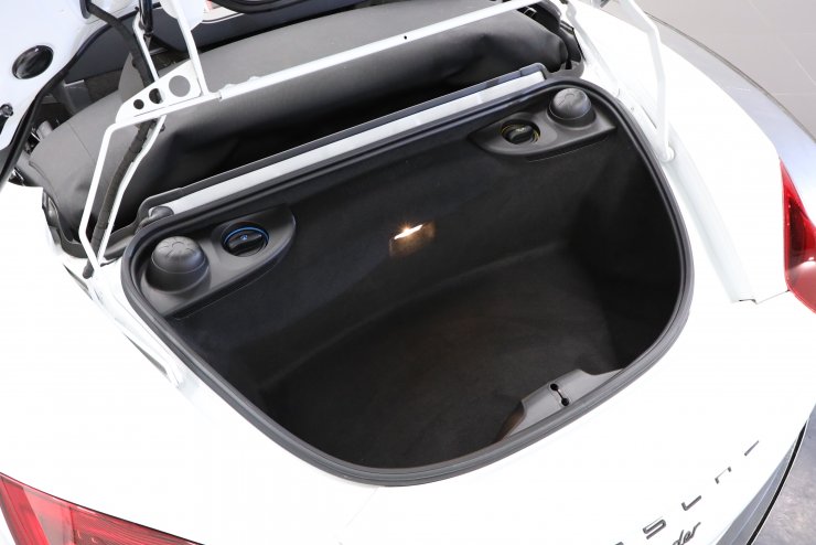 ポルシェ ボクスター Type981 スパイダー 6MT スポーツクロノPKG