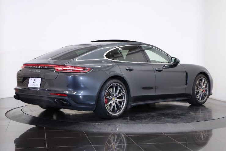 ポルシェ パナメーラ ターボ PDK グレー革 有償カラー スポーツクロノ