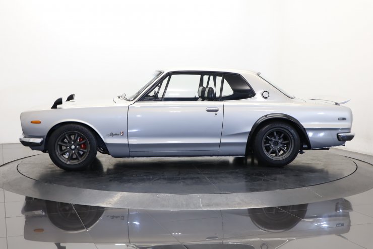 日産 スカイラインGT-R 2ドアハードトップ 5MT 生産1197台 新車保証書