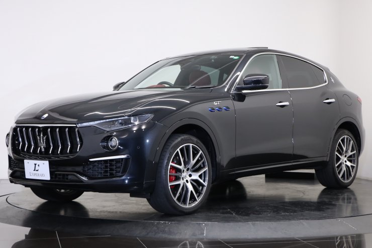マセラティ レヴァンテ GT ハイブリッド 有償色 純正21インチアルミ