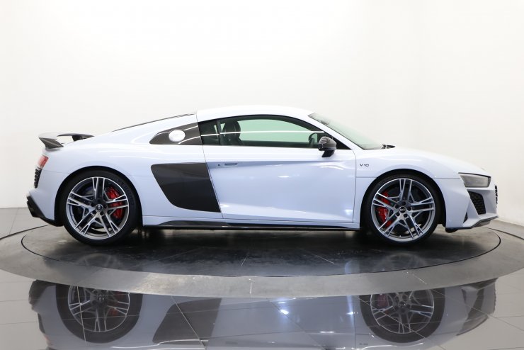 アウディ R8 V10 パフォーマンス 5.2 FSI Quattro 後期モデル