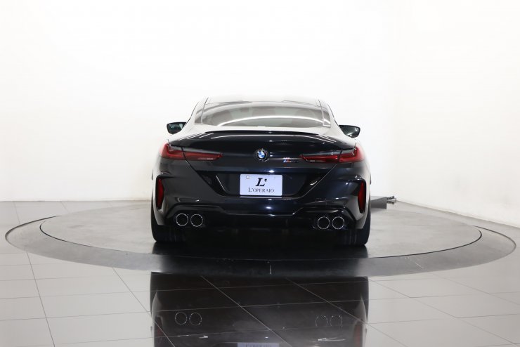 BMW M8 クーペ 純正20インチAW レーザーライト カーボンルーフ