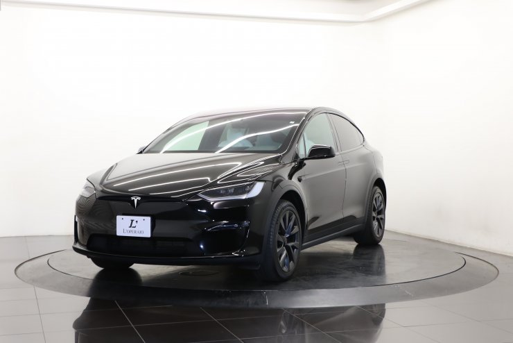 テスラ モデルX 後期モデル 左ハンドル 新デザインインテリア 7シート