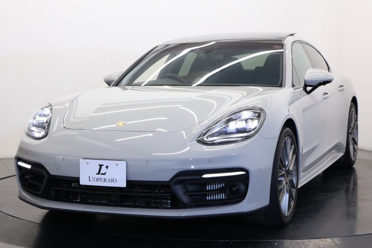 ポルシェ パナメーラ 4 プラチナエディション PDK 1オーナー