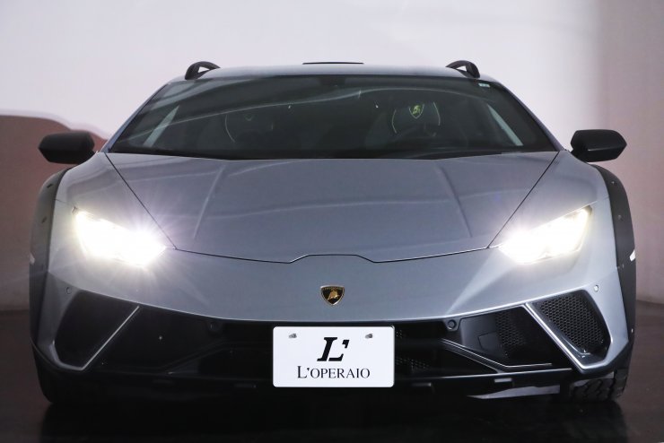 ランボルギーニ ウラカン ステラート 世界1499台限定 1オーナー 走行