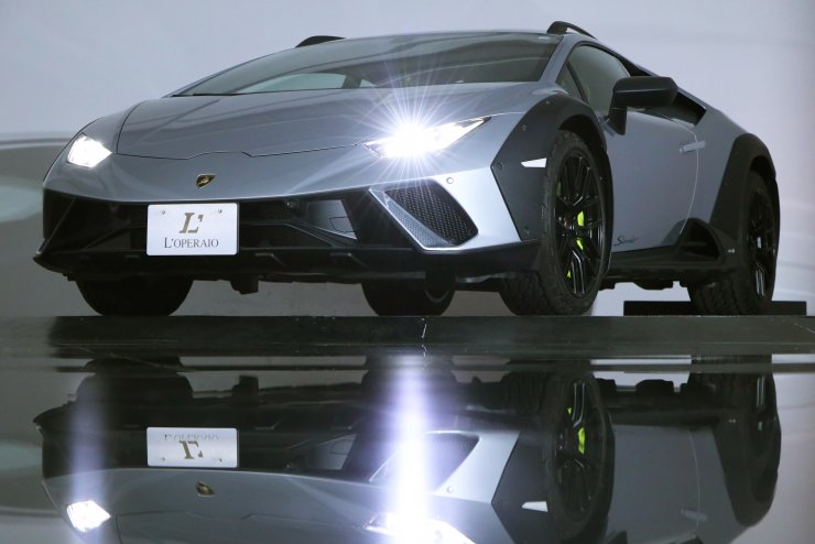 ランボルギーニ ウラカン ステラート 世界1499台限定 1オーナー 走行