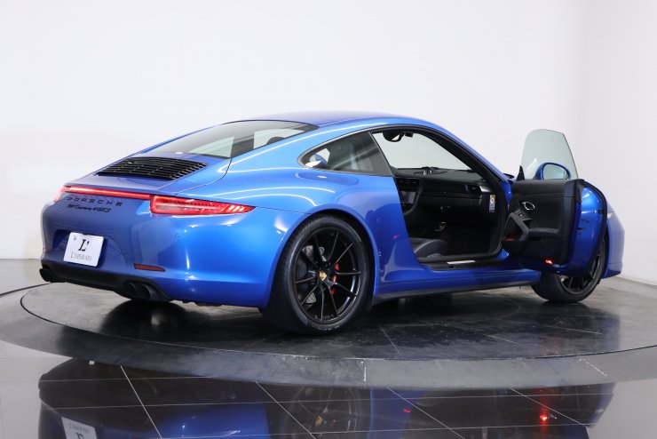 ポルシェ 911(Type991) カレラ4 GTS PDK 左H 有償カラー 純正20