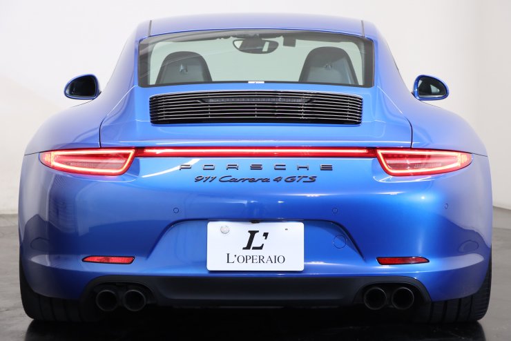 ポルシェ 911(Type991) カレラ4 GTS PDK 左H 有償カラー 純正20インチ