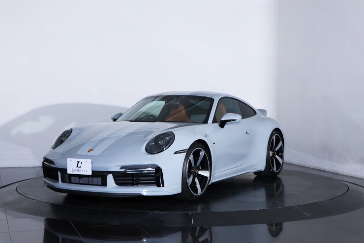 ポルシェ 911(Type992) スポーツクラシック 7MT 世界限定1250台