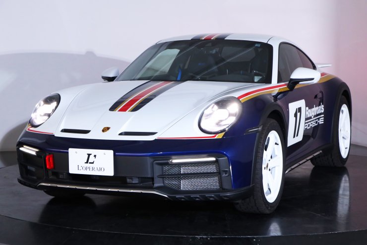 ポルシェ 911(Type992) ダカール PDK 左ハンドル ラリーデザインPKG