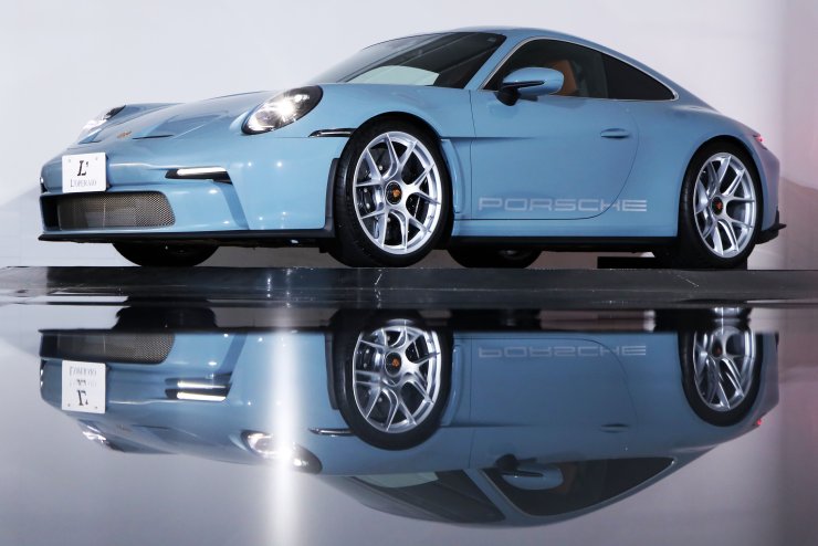 ポルシェ 911(Type992) S/T 6MT 左H 世界限定1963台 1オーナー車 有償