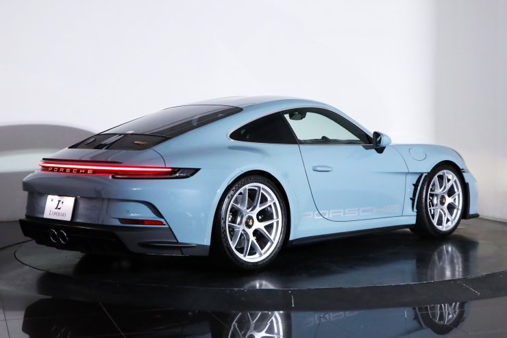 ポルシェ 911(Type992) S/T 6MT 左H 世界限定1963台 1オーナー車 有償