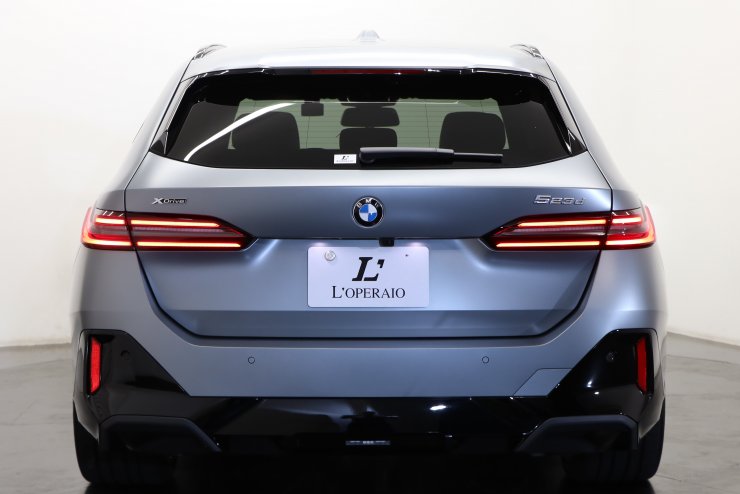 BMW 5シリーズ 523d xDrive Mスポーツツーリング 1オーナー 有償マット