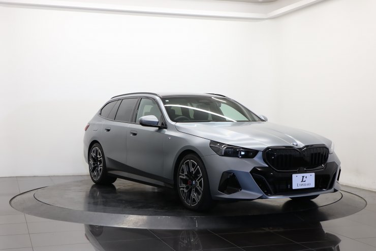 BMW 5シリーズ 523d xDrive Mスポーツツーリング 1オーナー 有償マット