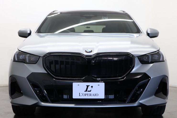 523d Mスポーツ★車検あり(令和9年5月) BMW 5シリーズ 523d xDrive Mスポーツツーリング 1オーナー 有償マット