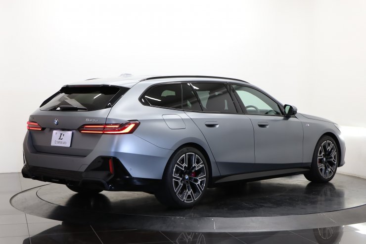 BMW 5シリーズ 523d xDrive Mスポーツツーリング 1オーナー 有償マット