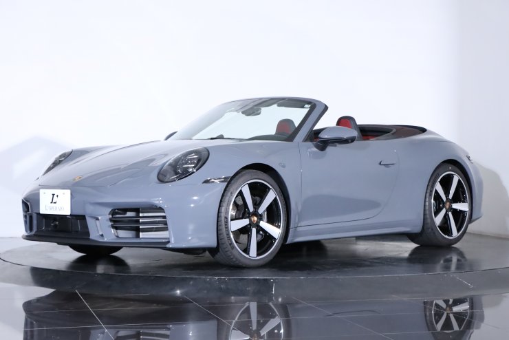 ポルシェ 911(Type992) カレラ カブリオレ PDK 現行モデル 左ハンドル