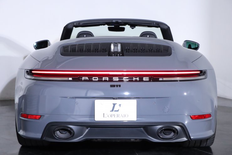ポルシェ 911(Type992) カレラ カブリオレ PDK 現行モデル 左ハンドル