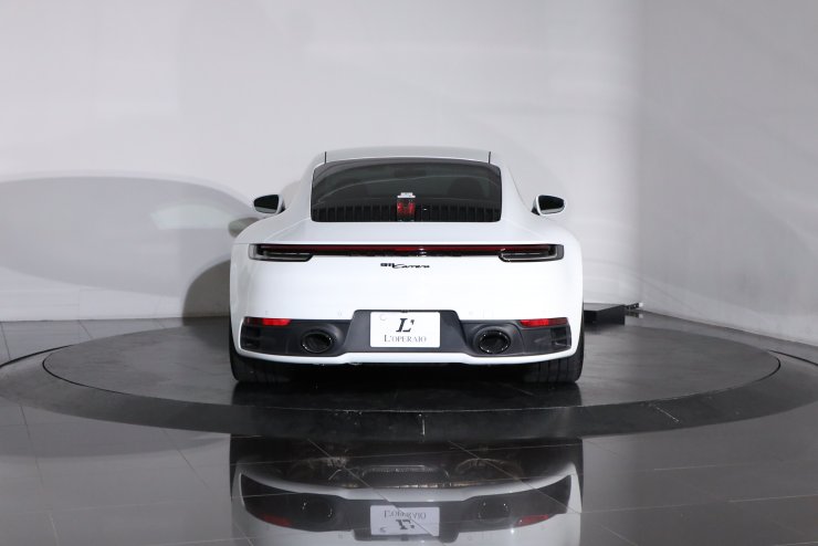 ポルシェ 911(Type992) カレラ PDK 1オーナー 純正20/21インチアルミ