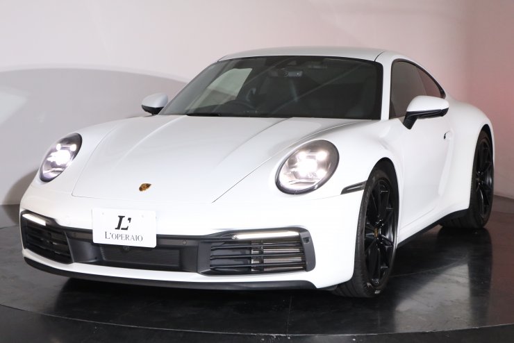 ポルシェ 911(Type992) カレラ PDK 1オーナー 純正20/21インチアルミ