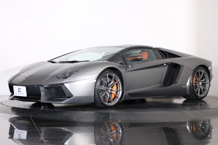 ランボルギーニ アヴェンタドール LP700-4 ロードスター 有償マット