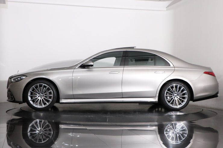メルセデスベンツホイール Ｓクラスに使用 メルセデスベンツ Sクラス S580 AMGラインパッケージ 純正20インチ