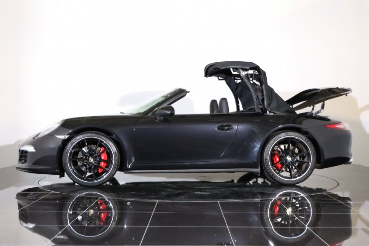 ポルシェ911 カレラ4 カブリオレ ポルシェ 911カレラ カブリオレの価格・新型情報・グレード諸元