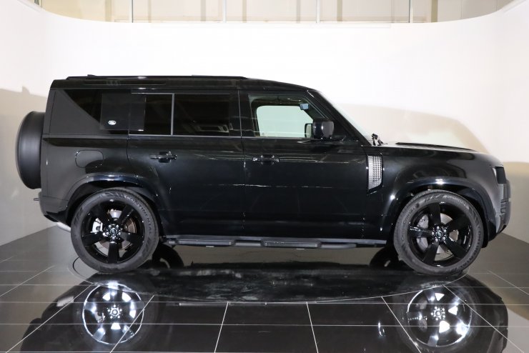 ランドローバー ディフェンダー 110 Xダイナミック HSE D300 純正22