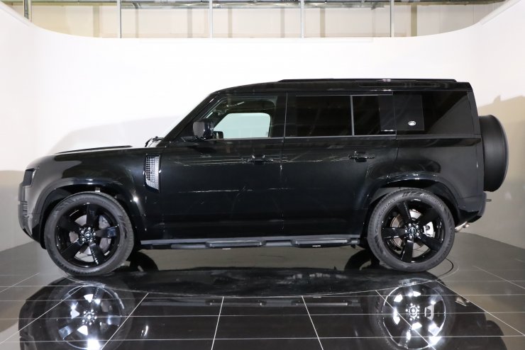 ランドローバー ディフェンダー 110 Xダイナミック HSE D300 純正22