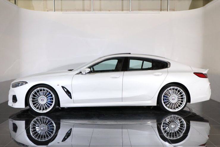 BMW 8シリーズ 840d xDrive グランクーペ エクスクルーシブ Mスポーツ