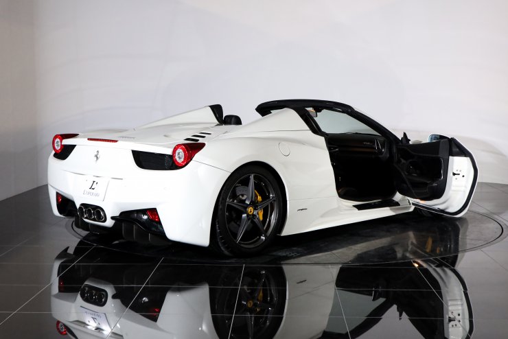 フェラーリ 458 スパイダー F1 DCT 新車並行 カーボンLED