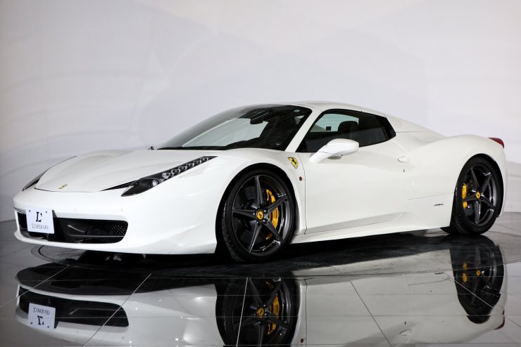 フェラーリ 458 スパイダー F1 DCT 新車並行 カーボンLEDステアリング