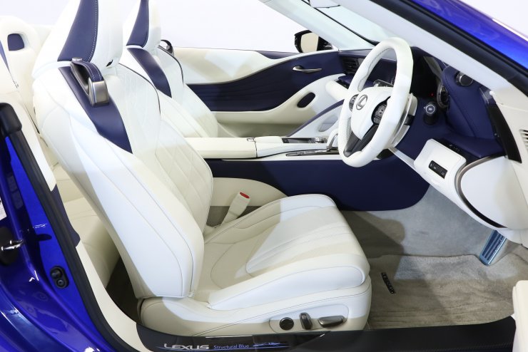 レクサス LC LC500 コンバーチブル ストラクチュラルブルー 限定60台