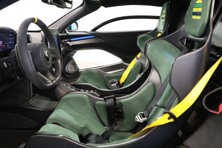 マクラーレン セナ 世界限定500台 正規ディーラー車 オプション総額約