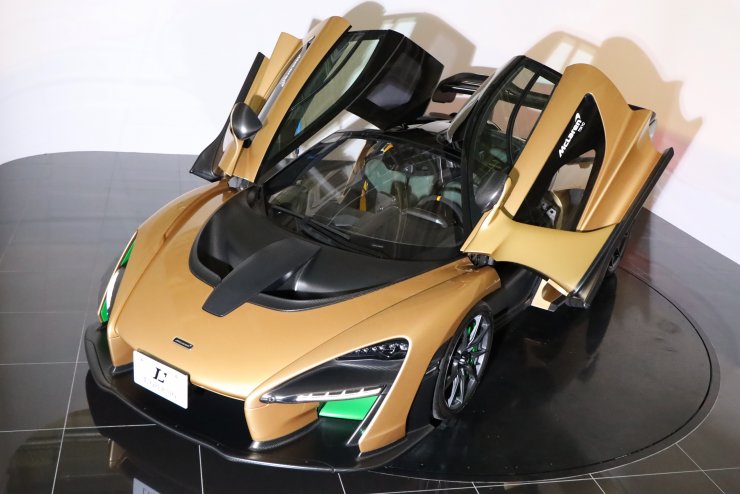 マクラーレン セナ 世界限定500台 正規D車 オプション総額約1110