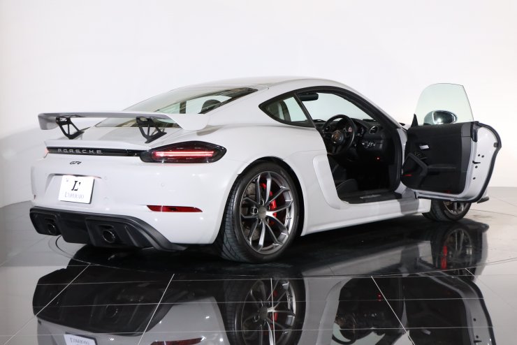 ポルシェ 718 ケイマン GT4 6MT 有償色 クレヨン/ブラックレザー