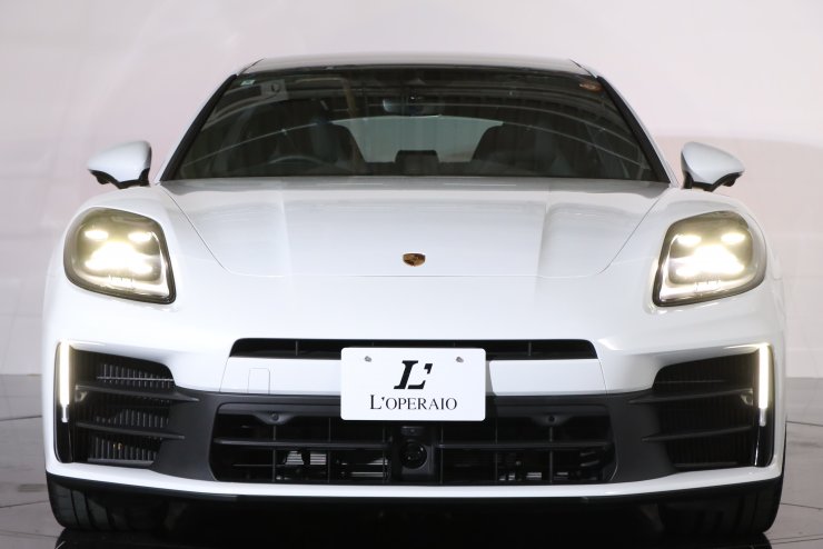 ポルシェ パナメーラ PDK 現行モデル 1オーナー車 純正21インチアルミ