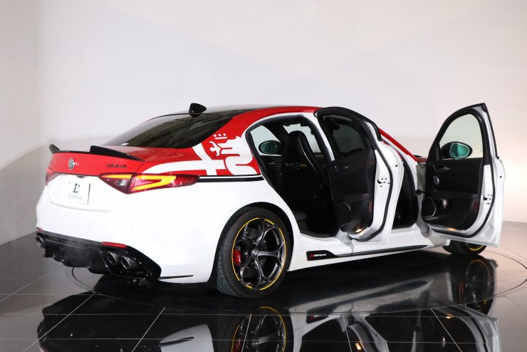 アルファロメオジュリア TI 1/87警察車両＆紅白4台➕トランポ ブレキナ