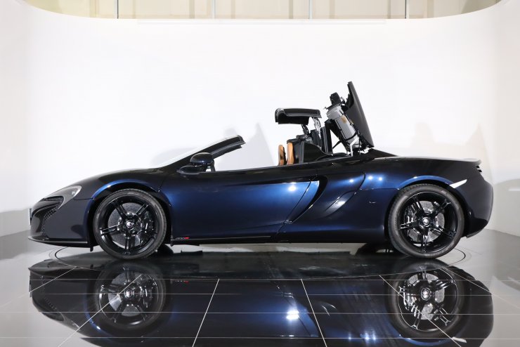 マクラーレン 650S スパイダー 左ハンドル 正規ディーラー車