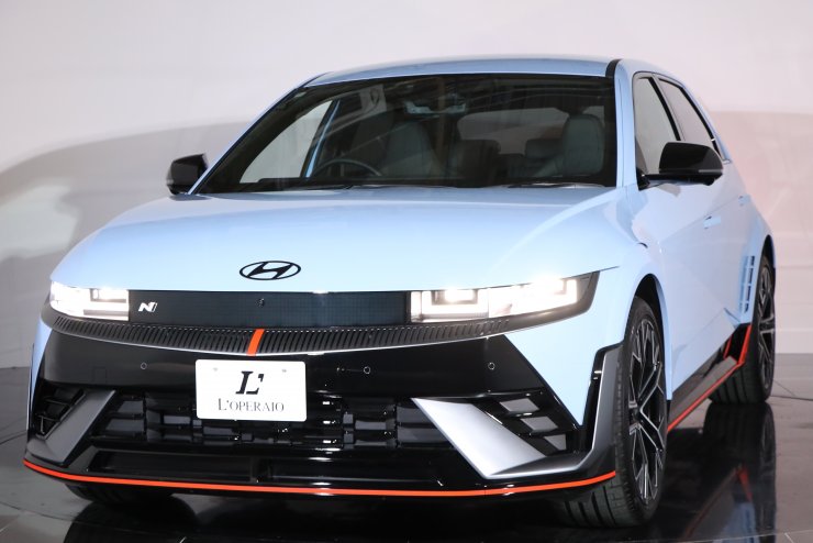 ヒョンデ アイオニック5 N 1オーナー車 専用カラー：パフォーマンス