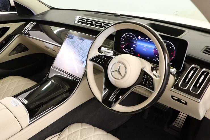 メルセデスベンツ Sクラス S400d 4マチック 1オーナー AMGライン