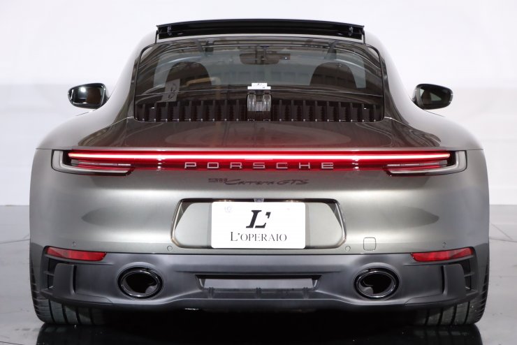 ポルシェ 911(Type992) カレラGTS 7MT 左H 1オーナー 有償色