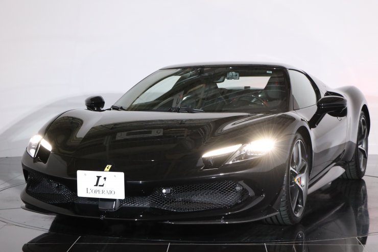 フェラーリ 296 GTB F1 DCT 1オーナー メーカーOP1368万円 有償色