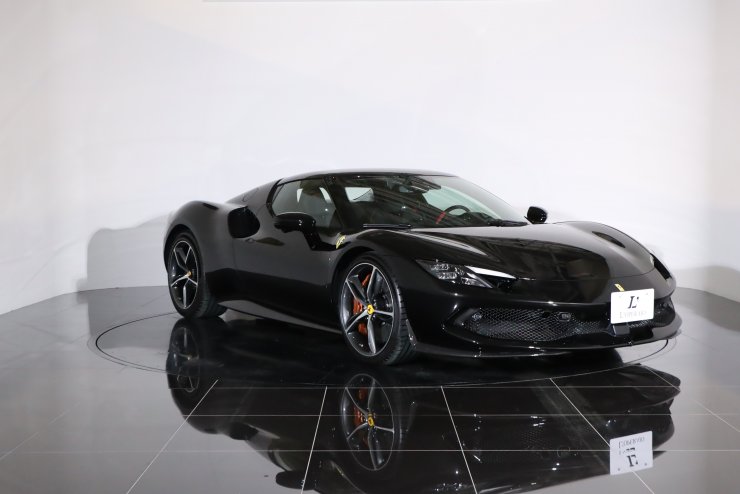 フェラーリ 296 GTB F1 DCT 1オーナー メーカーOP1368万円 有償色