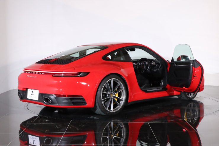 ラブラ(●^o^●) ポルシェ 911(Type992) カレラS PDK ◇◇BLACK FRIDAY◇◇ PCCB